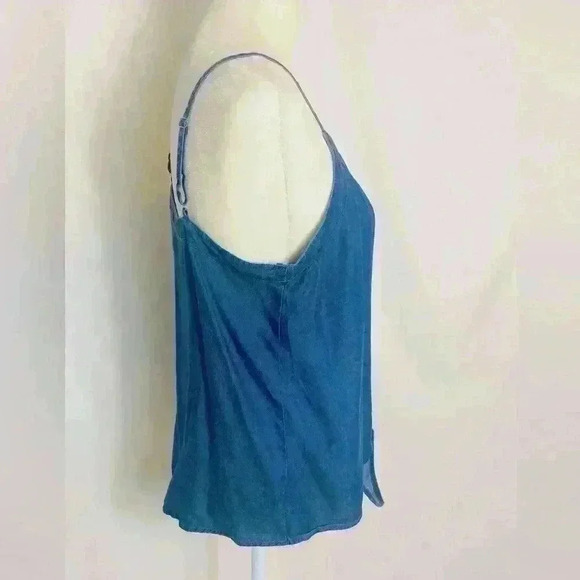 1250 C Jean Top *NWOT* with adjustable straps - Picture 2 of 7